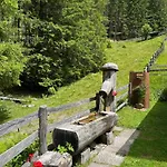 Berghuette In Tirol بيت للعطل