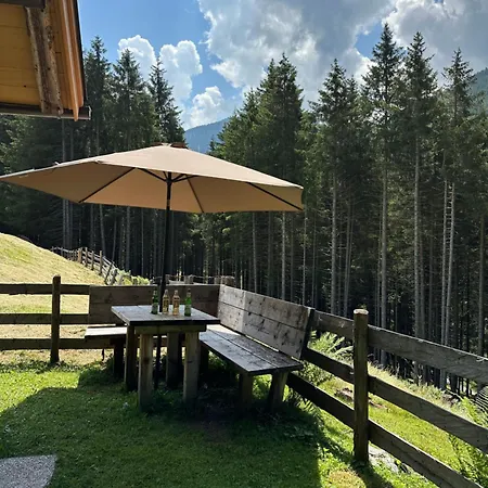 Berghuette In Tirol 度假居 Lager Walchen